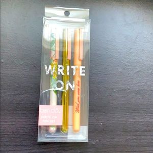 NWT ban.do write on pen set - 3 ballpoint pens